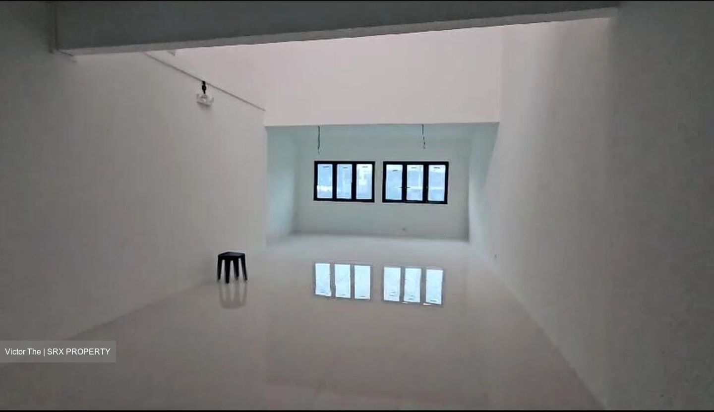 Thomson Garden Estate (D20), Shop House #577045031